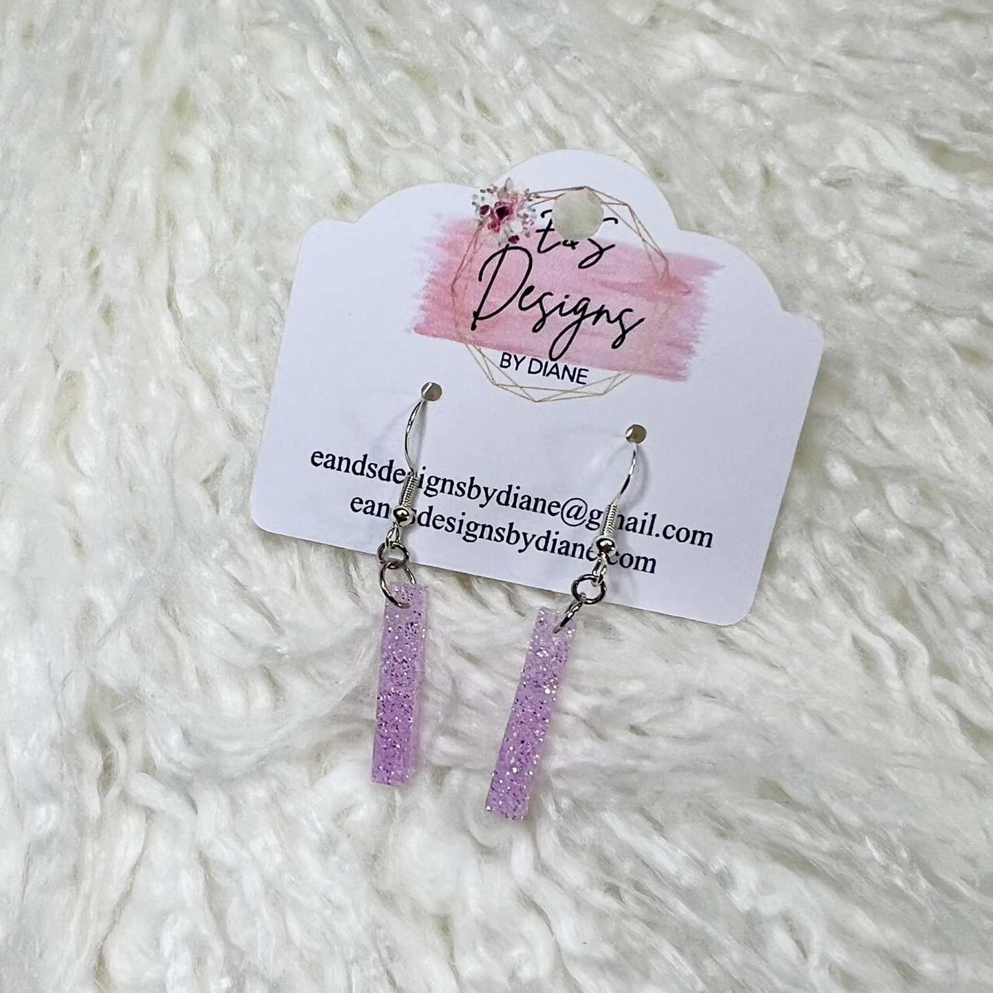 Small Column Lavender Resin Earrings